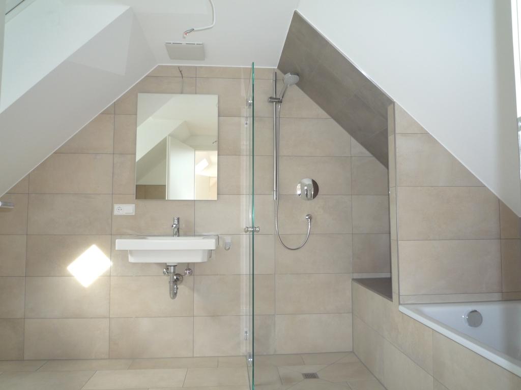 Badezimmer DG